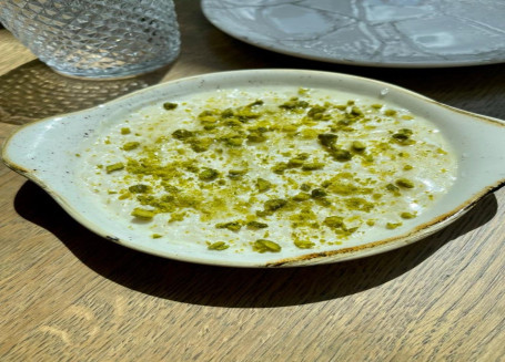 Lebanese Rice Pudding (Vegetarian)