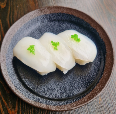 Squid Nigiri (3)