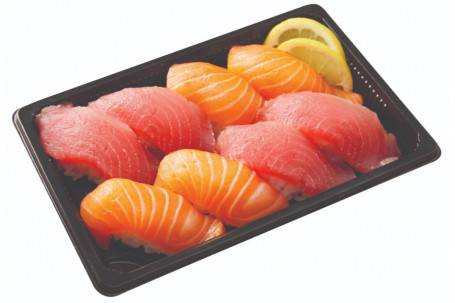 Salmon And Tuna Nigiri Combo (8 Pieces)