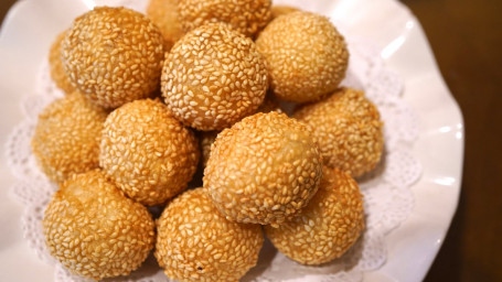 Sesame Sticky Rice Ball (4)