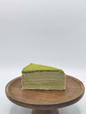 Mǒ Chá Qiān Céng Crepe Cake With Green Tea Flav