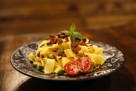 Fettuccine Fettuccine