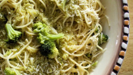 Espaguete Brócolis