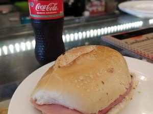 Misto Quente +Coca Cola 200 Ml