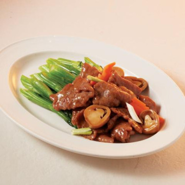 Cài Yuǎn Chǎo Niú Ròu Lì Fried Beef With Vegetables Regular