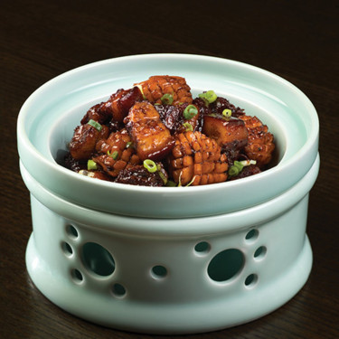 Bào Yú Hóng Shāo Ròu Braised Pork With Bean Curd Sheet In Brown Sauce