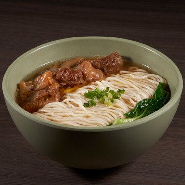 Hóng Shāo Niú Ròu Miàn Shanghainese Noodles With Minced Pork And Spicy Peanut Sauce