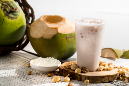 Hán Tiān Yē Zi Shuǐ Jiān Guǒ Nǎi Coconut Water Nut Mylk With Agar Pearl