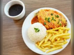 O Melhor A Parmegiana De Frango Da Sua Vida C/ Fritas Gratis ! (Serve 1 Pessoa)