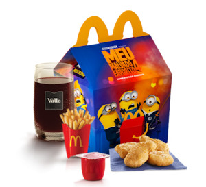 Mclanche Feliz Com Chicken Mcnuggets