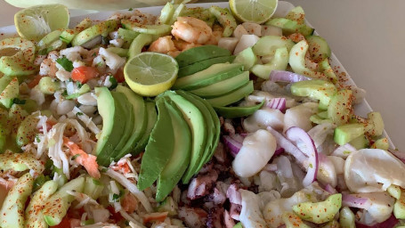 Botana De Mariscos Curtida En Limon