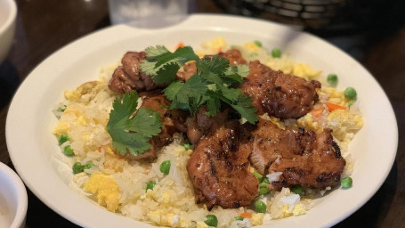 Grilled Pork Chops With Shredded Pork Egg Quiche Broken Rice