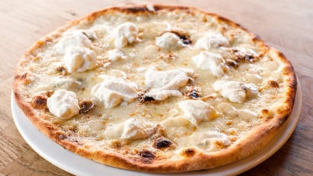 18 Pizza Bianca (Only Mozzarella Cheese)