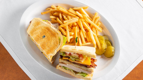 32. Club Sandwich