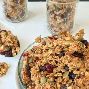 Granola De Nozes De Colheita