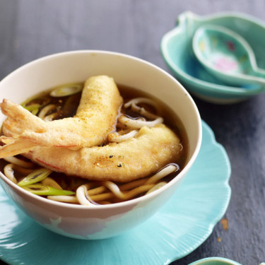 Udon De Camarão Em Tempura