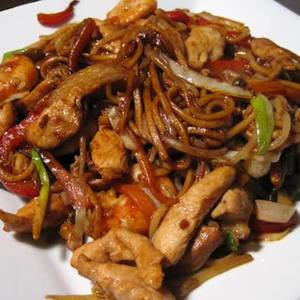 Chow Mein Da Casa