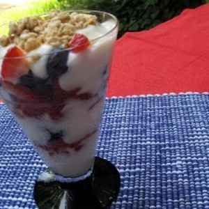 Parfait De Morango E Mirtilo Com Iogurte