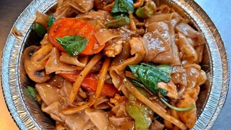 18. Spicy Pad Kee Mao