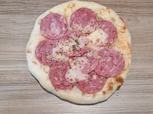 Pizza Calabresa 160 G Coca Lata .