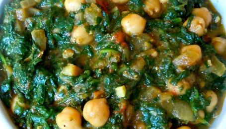 Palak Cholay (Spinach Chickpeas)