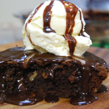 Brownie Quente Com Gelado