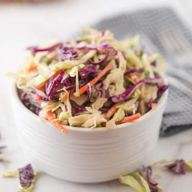 Salada De Repolho Como Acompanhamento