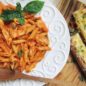 Massa De Penne Com Frango