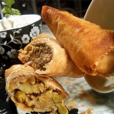 Samosa De Carne De Vaca