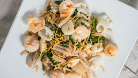 Seafood Stir-Fried With Lotus Root Other Vegetables