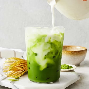 Latte De Chá Verde Gelado