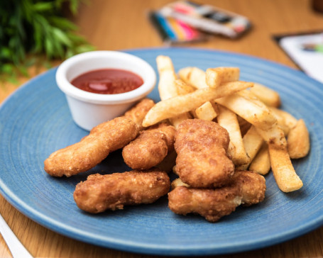 Chicken Nuggets And Chips (2510 Kj)