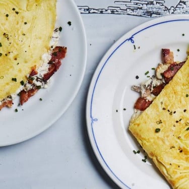 Omelete De Bacon E Queijo