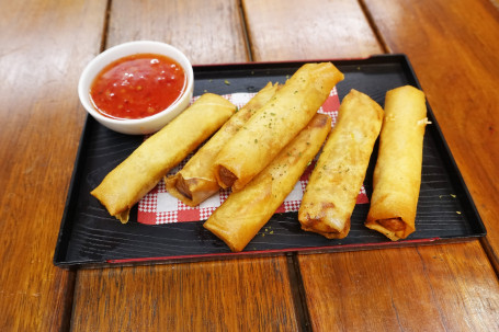 Pork And Veg Spring Rolls 3Pcs