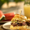 Sliders De Tri-Tip Ao Bbq Com Batatas Fritas*