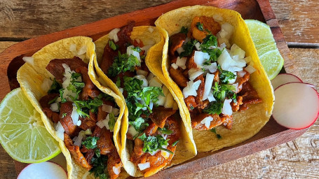 Tacos De La Mesa Al Pastor