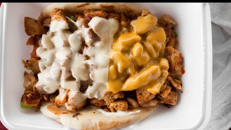 Motor City Grilled Chicken Pita