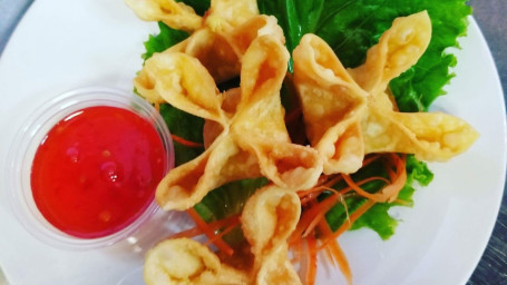 Krab Rangoon's (Made In The Restaurant)