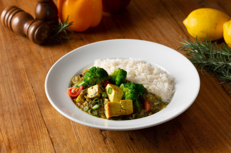 Green Tofu Curry (Serves 1)