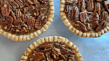 Jim Beam Pecan Bourbon Mini Pie