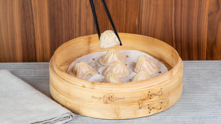 Pork Xiao Long Bao (6 Pcs) Xiān Ròu Xiǎo Lóng Bāo