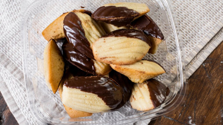 Madeleines Dipped In Chocolate