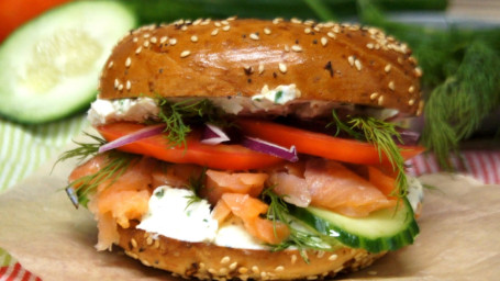 Toasted Bagels With Smoked Salmon And Cream Cheese