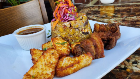 Mofongo Con Filete De Pescado