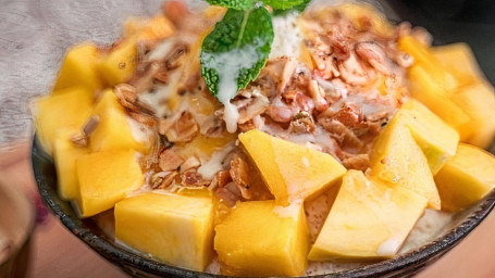 Mango Sticky Rice Bingsoo