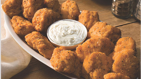 Cracked Peppercorn Boneless Wings