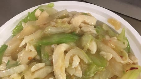 39. Chicken Chow Mein Jī Chǎo Miàn