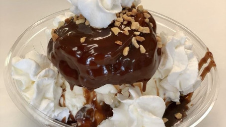 Sanders Hot Fudge Sundaes